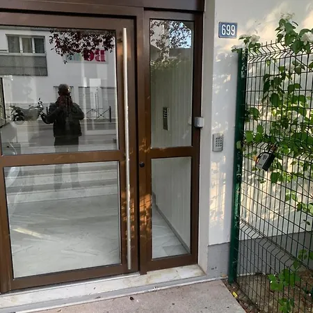 En Climatise Avec Parking Apartment
